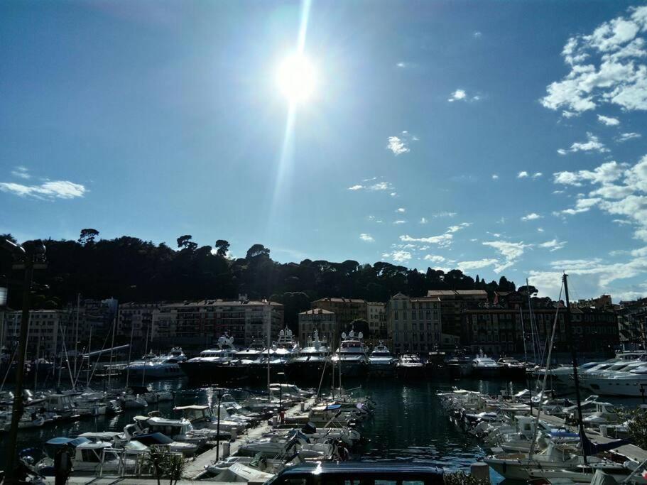 Avec Balcon A 7 Min Du Port Et De Garibaldi Appartamento